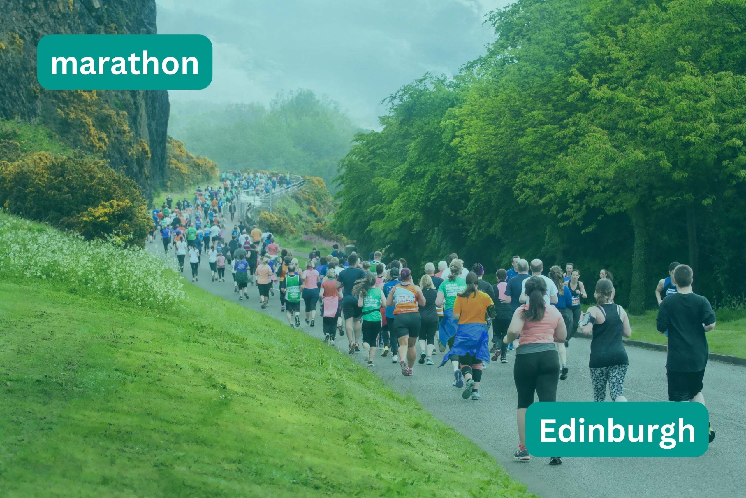 crowd running the edinburgh marathon